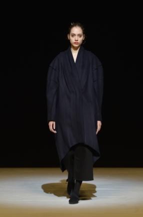 chalayan-london-fashion-week-autumn-winter-17-16