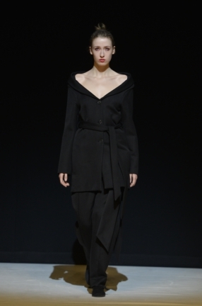 chalayan-london-fashion-week-autumn-winter-17-26