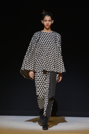 chalayan-london-fashion-week-autumn-winter-17-36