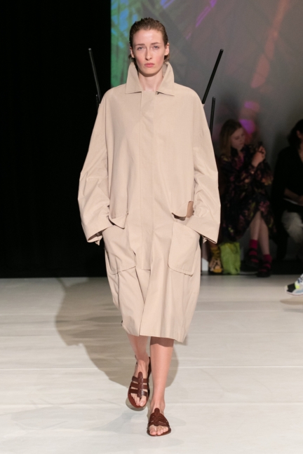 chalayan-rtw-ss20-london-06