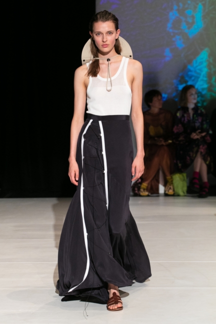 chalayan-rtw-ss20-london-13_0