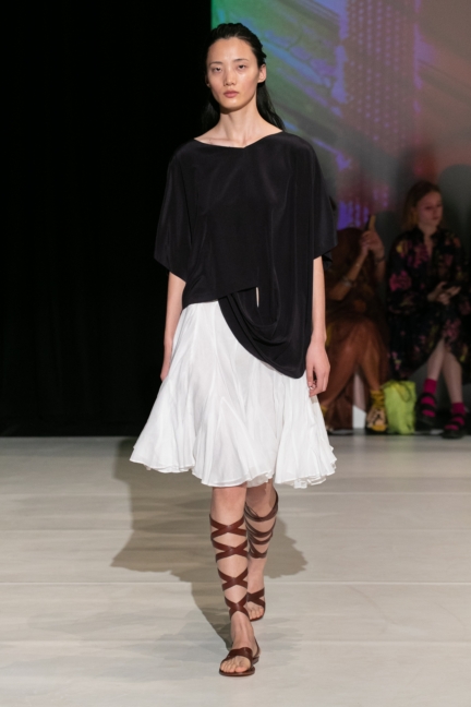 chalayan-rtw-ss20-london-16_0