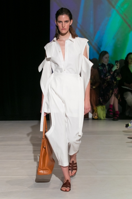 chalayan-rtw-ss20-london-20