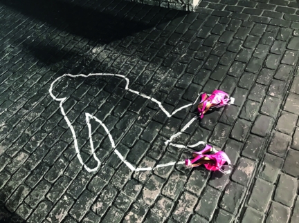 charlotte-olympia-aw17-the-crime-scene-2