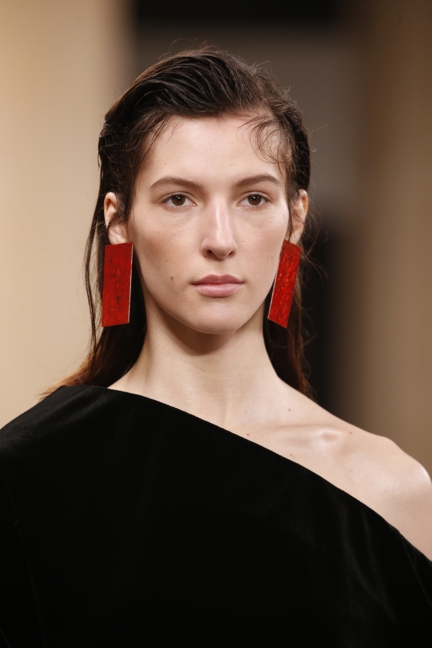 christopher-kane-lfw-aw-17-61