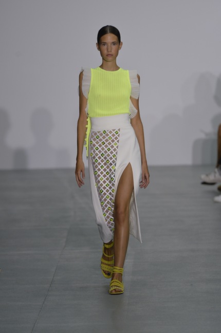 look-10