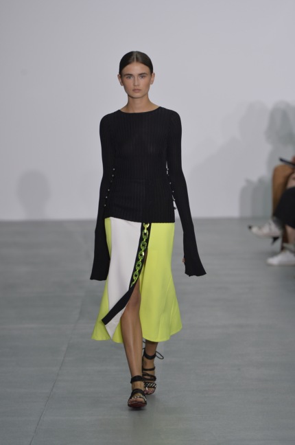 look-28
