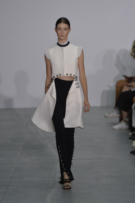 look-7