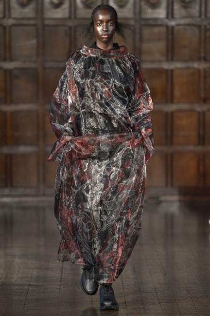 edward-crutchley-aw18-credit-helle-moos-10