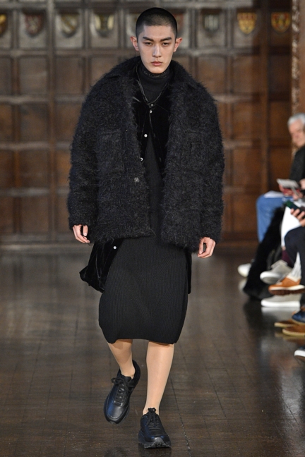 edward-crutchley-aw18-credit-helle-moos-6
