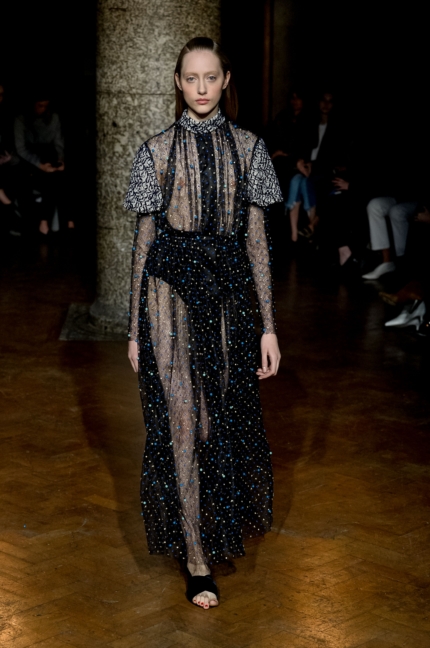 emilia-wickstead-london-fashion-week-autumn-winter-17-37