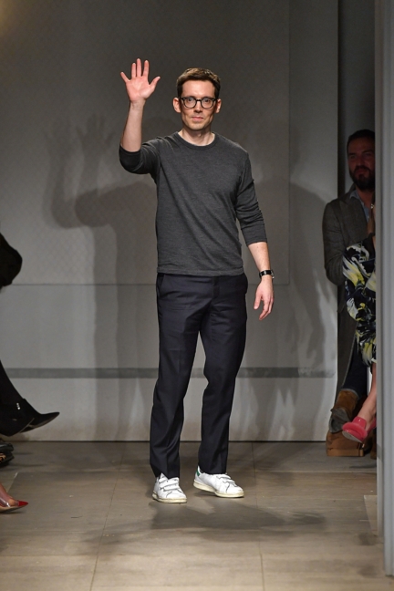 erdem-london-fashion-week-autumn-winter-17-41