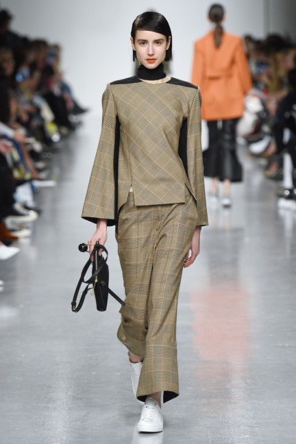 eudon-choi-aw17-look-20