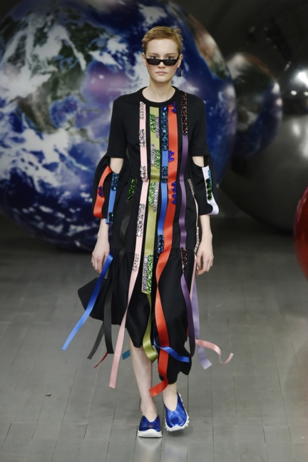 look-17