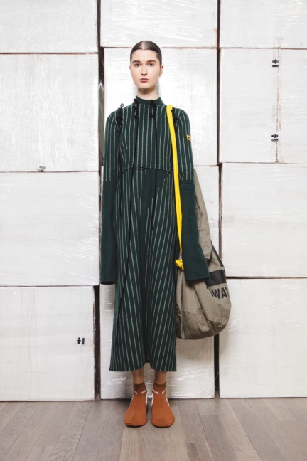 haizhen-wang-london-fashion-week-autumn-winter-17-13