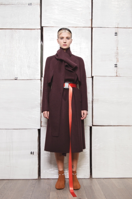 haizhen-wang-london-fashion-week-autumn-winter-17-19