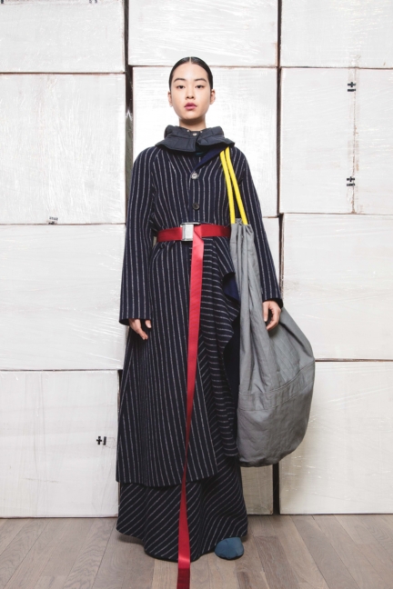 haizhen-wang-london-fashion-week-autumn-winter-17-2