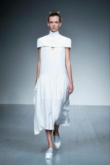 j-js-lee-ss19-lfw-31-3