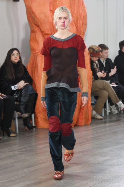 kiko-kostadinov-aw19-womenswear-look-23