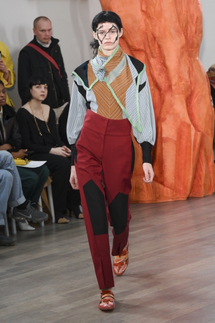 kiko-kostadinov-aw19-womenswear-look-5