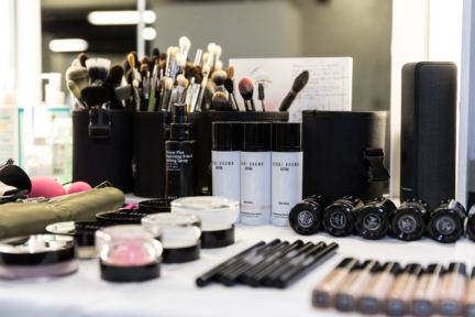 markus-lupfer-aw19-make-up-3j7a4003