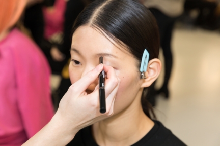 markus-lupfer-aw19-make-up-3j7a4364