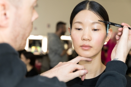 markus-lupfer-aw19-make-up-3j7a4381