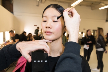 markus-lupfer-aw19-make-up-3j7a4409