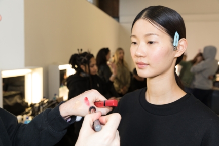 markus-lupfer-aw19-make-up-3j7a4422