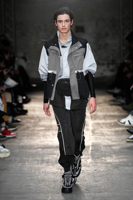 c2h_m_fw19_006