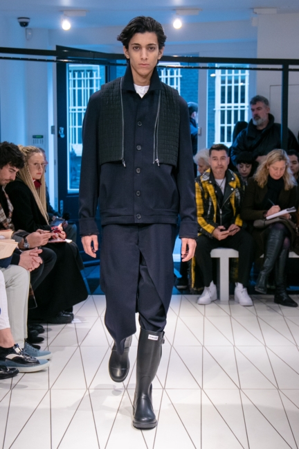 look10