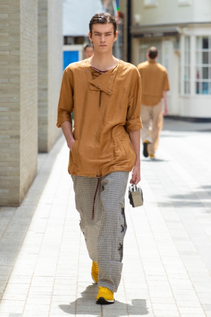 look-9
