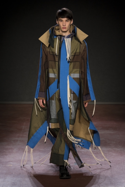 craig-green-aw18-runway-hd-look-24