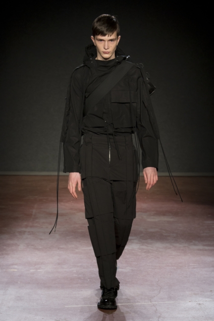 craig-green-aw18-runway-hd-look-4