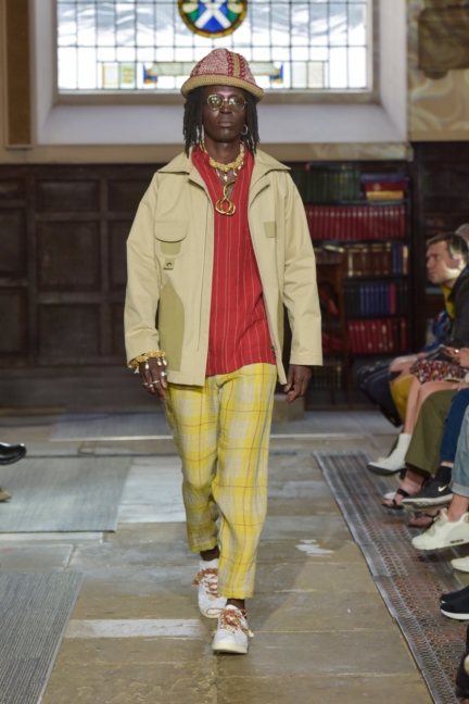 nicholas-daley-ss20-astro-black-02-_-photography-nigel-pacquette
