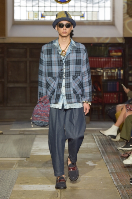 nicholas-daley-ss20-astro-black-10-_-photography-nigel-pacquette
