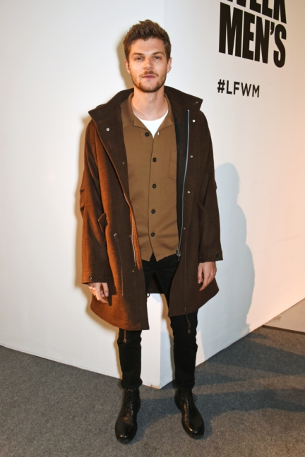 dmb-oliver_spencer_lfwm044