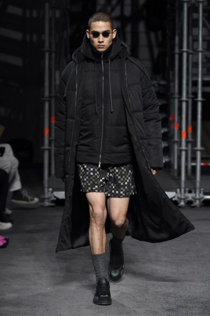 look-11