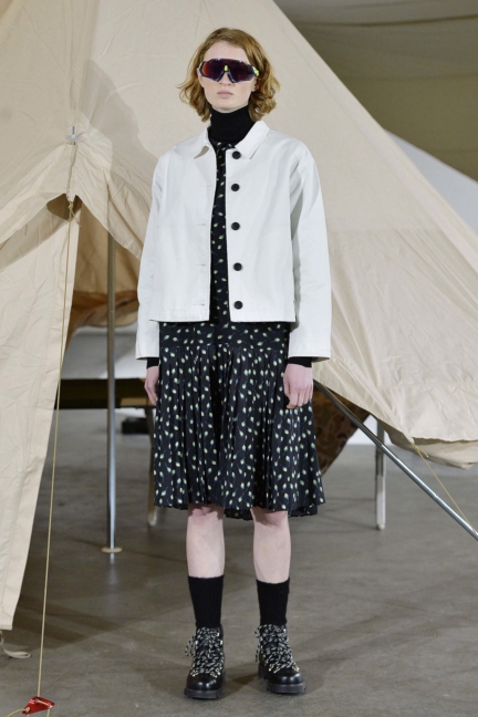 wwaw019_london_presentation_look_01