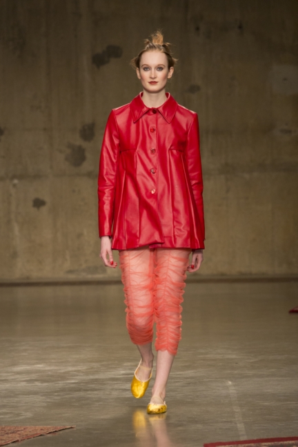molly-goddard-london-fashion-week-autumn-winter-17-5