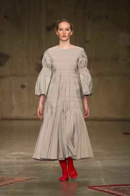 molly-goddard-london-fashion-week-autumn-winter-17-6