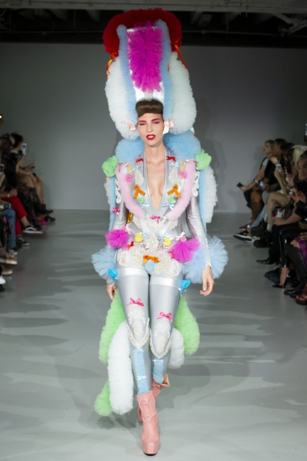 pam_hogg_ss20_72dpi_004