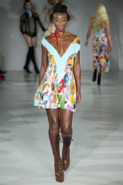 pam_hogg_ss20_72dpi_018