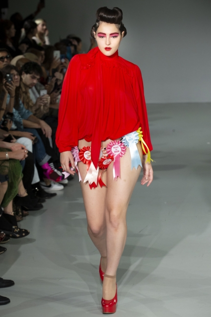 pam_hogg_ss20_72dpi_021