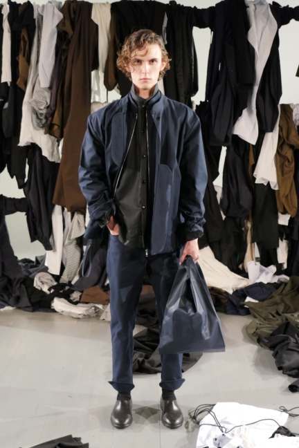 phoebe-english-man-aw18_5