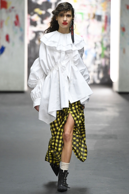 look-11