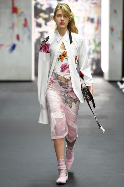 look-15