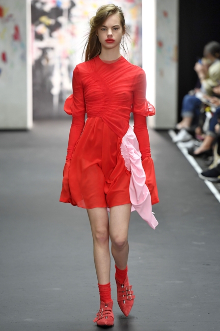 look-16