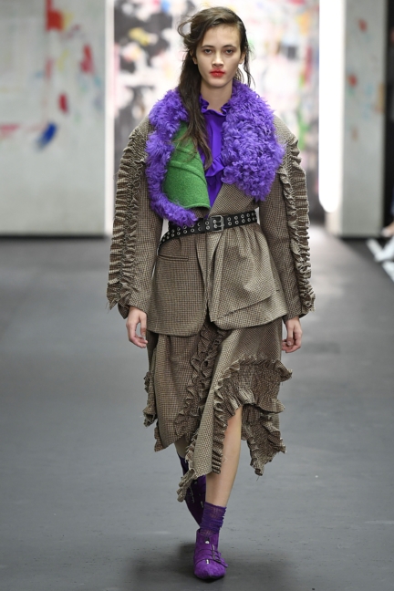 look-22