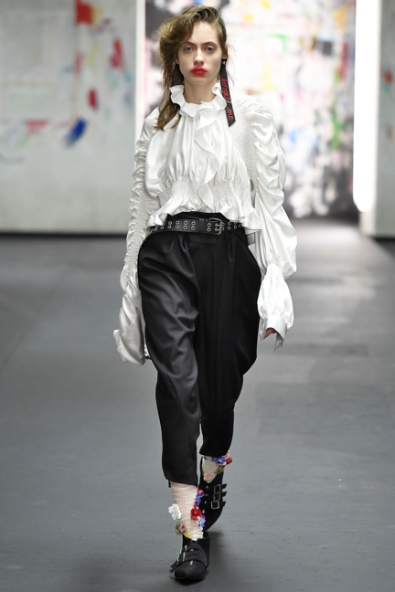 look-3